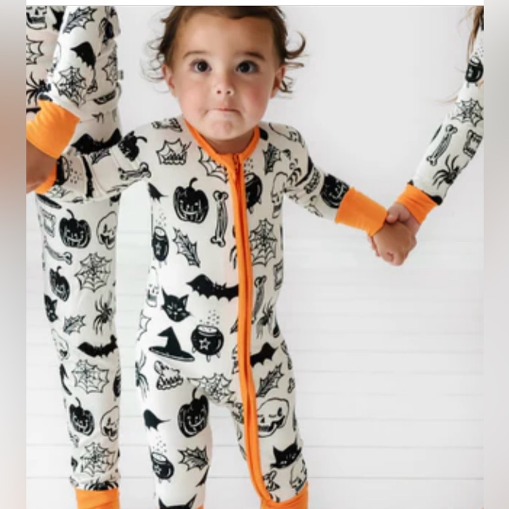 UEGC Little Sleepies, 🎃 Halloween Witches Brew Onesie, sz 18-24 mos